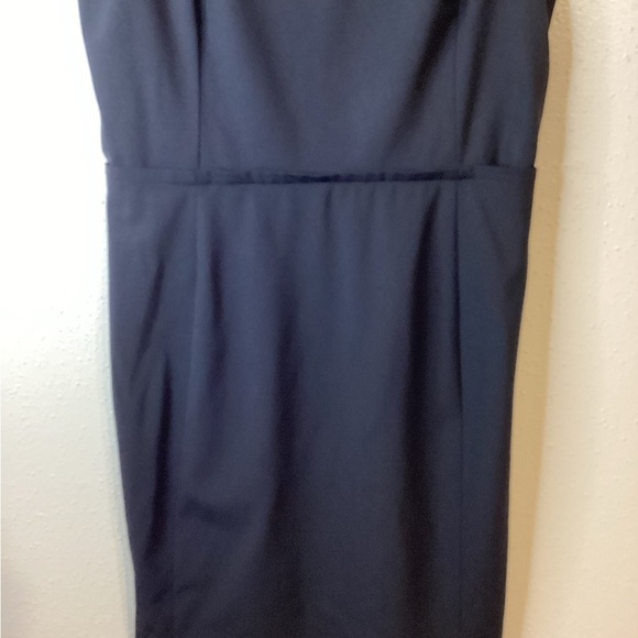 Theysken’s  Theory Black Business Dress96%Wool - Picture 3 of 9